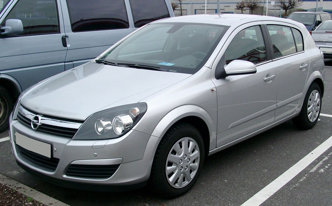 авто Opel Astra