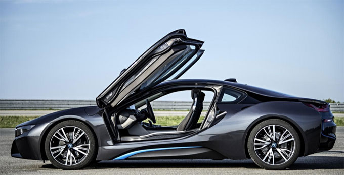 BMW i8